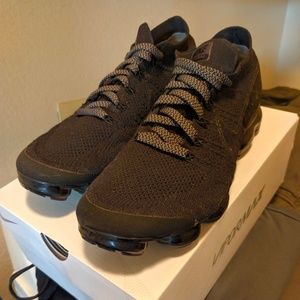 NIKE | Vapormax Flyknit | Triple Black